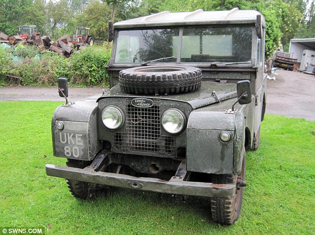 Rover 10 1945 #12