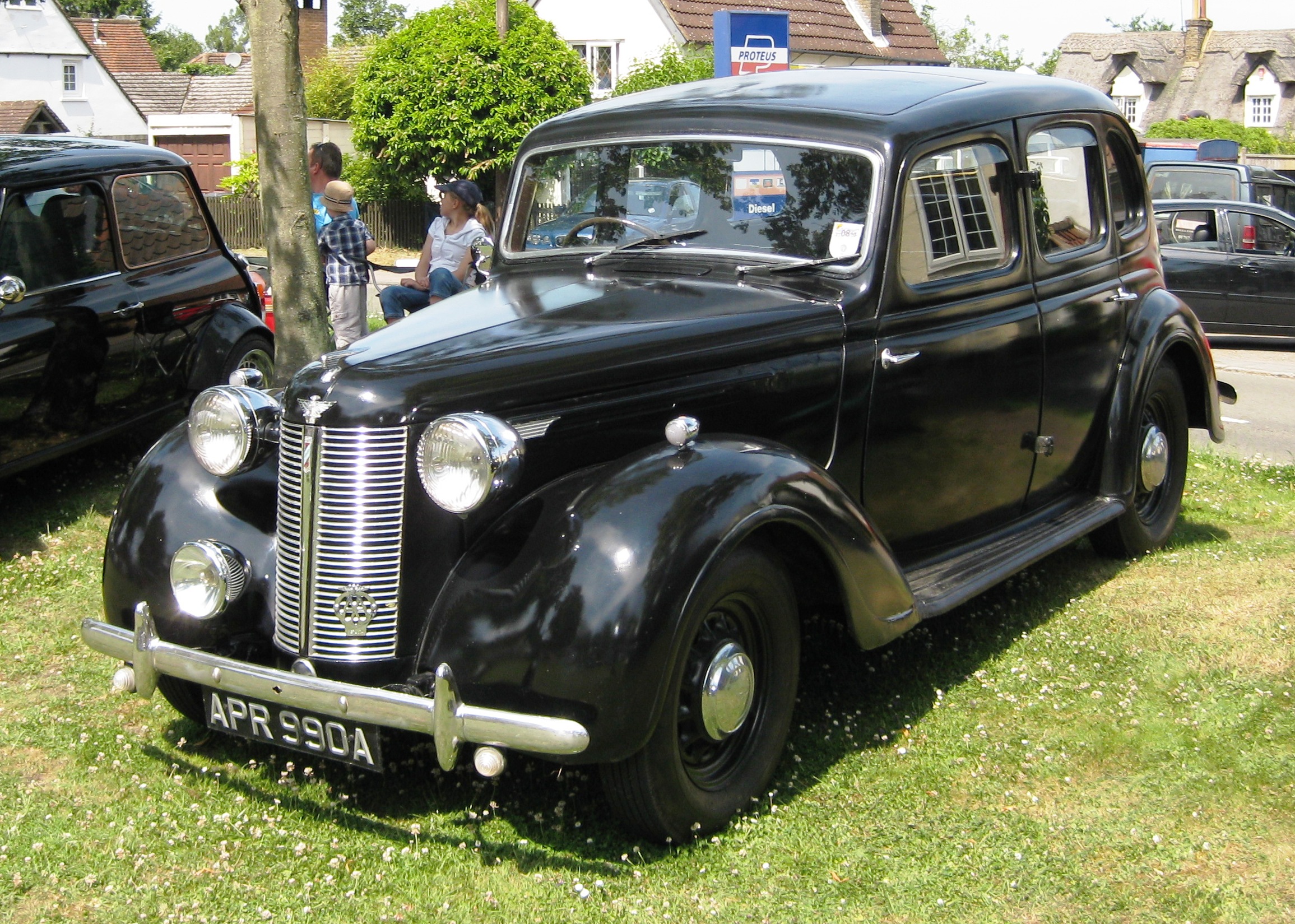 Rover 14 1946 #8