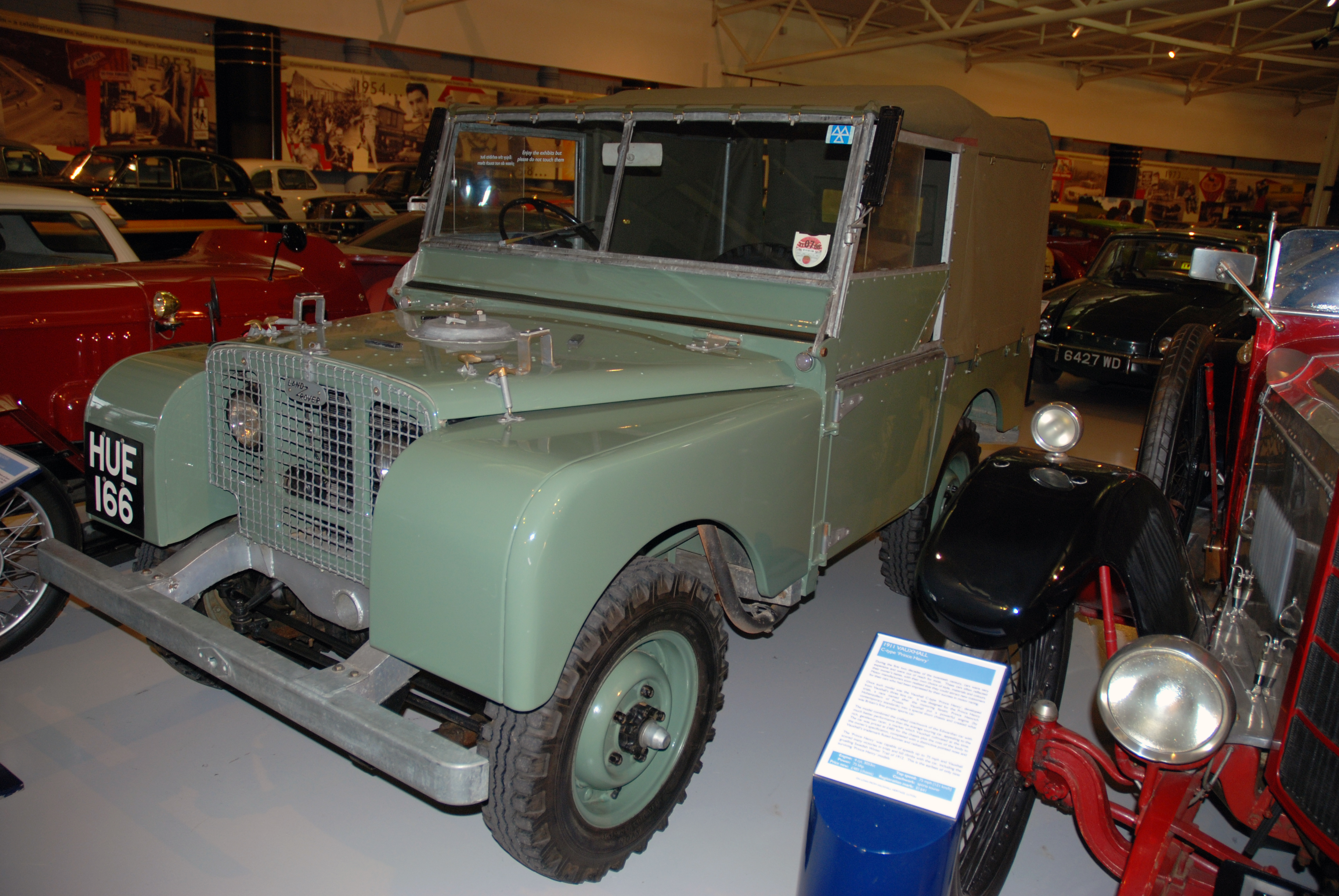 Rover 16 1948 #13