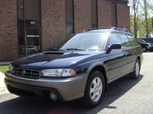 Subaru Outback 2000 #8
