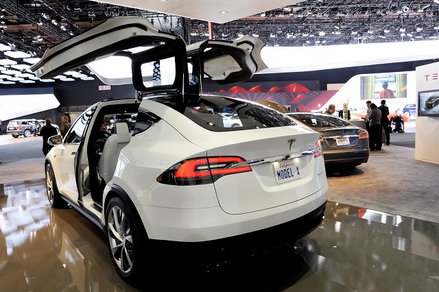 Tesla Model X 2015 #8