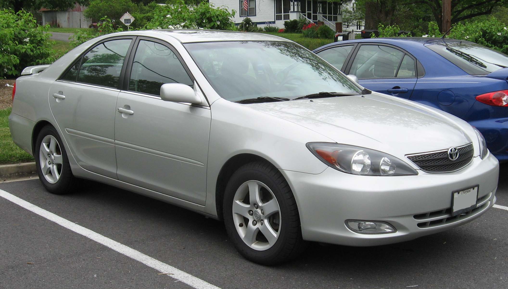 2004 Toyota Camry - Information and photos - MOMENTcar