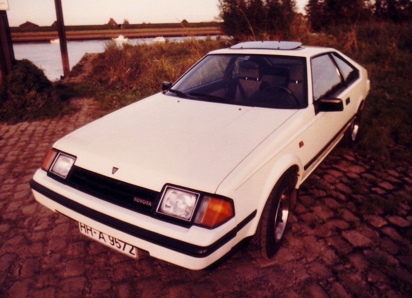 Toyota Celica 1983 #8