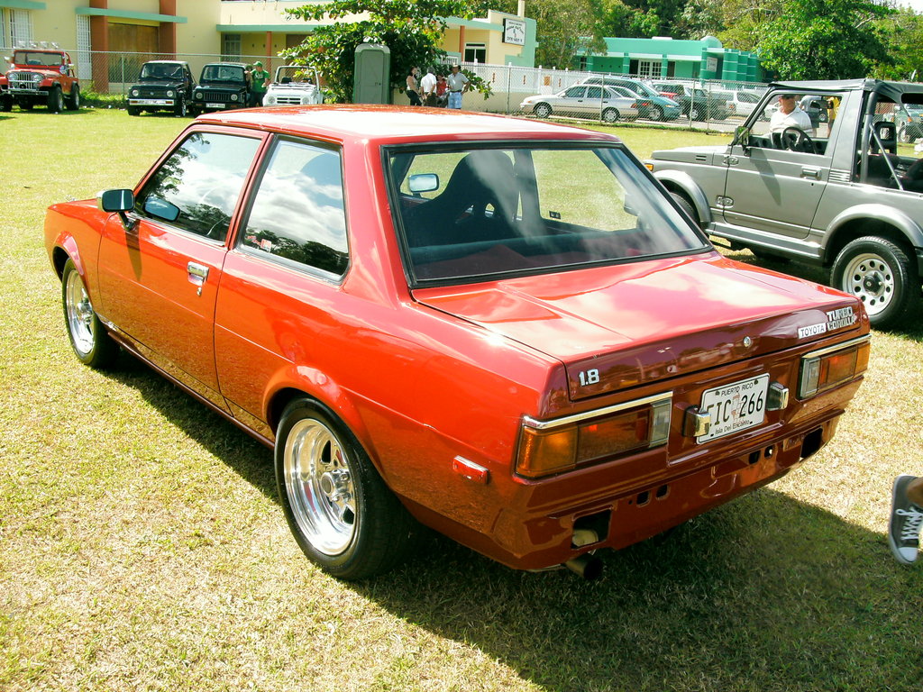 Toyota Corolla 1981 #8