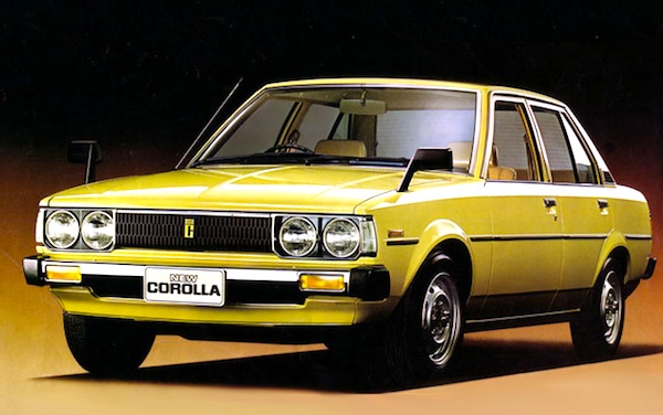 Toyota Corolla 1982 #8