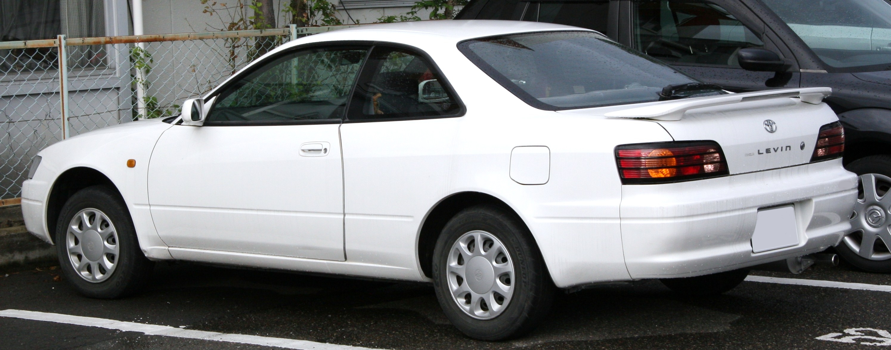Toyota Corolla 1997 #12