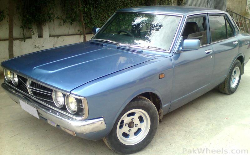 Toyota Corona 1972 #1