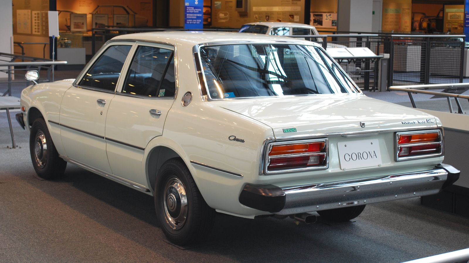 Toyota Corona 1973 #3