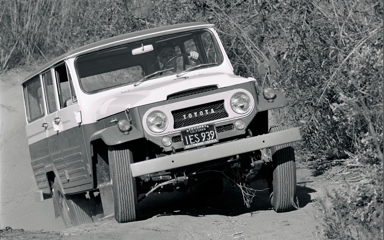 Toyota Land Cruiser 1964 #1