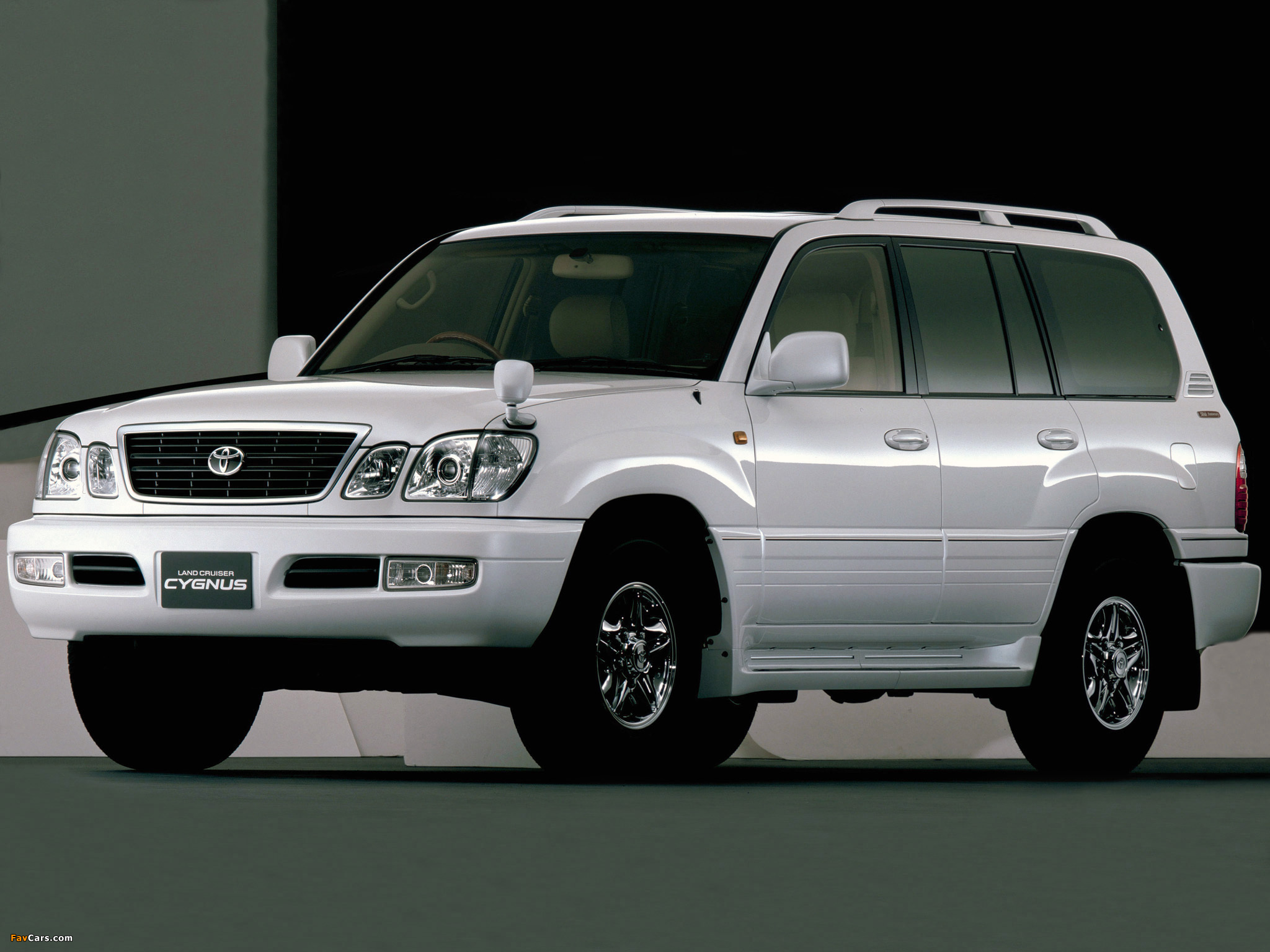 Toyota Land Cruiser 2001 #7