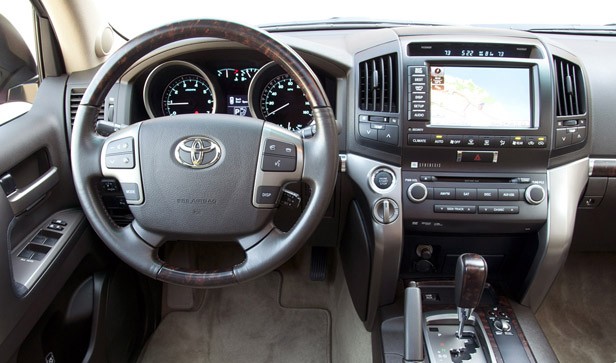 Toyota Land Cruiser 2011 #1