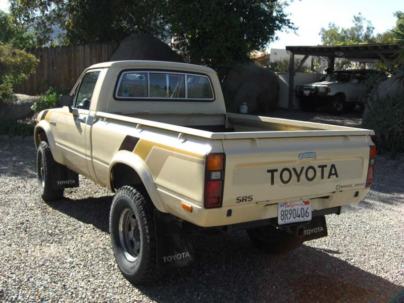 Toyota Pickup 1981 #1