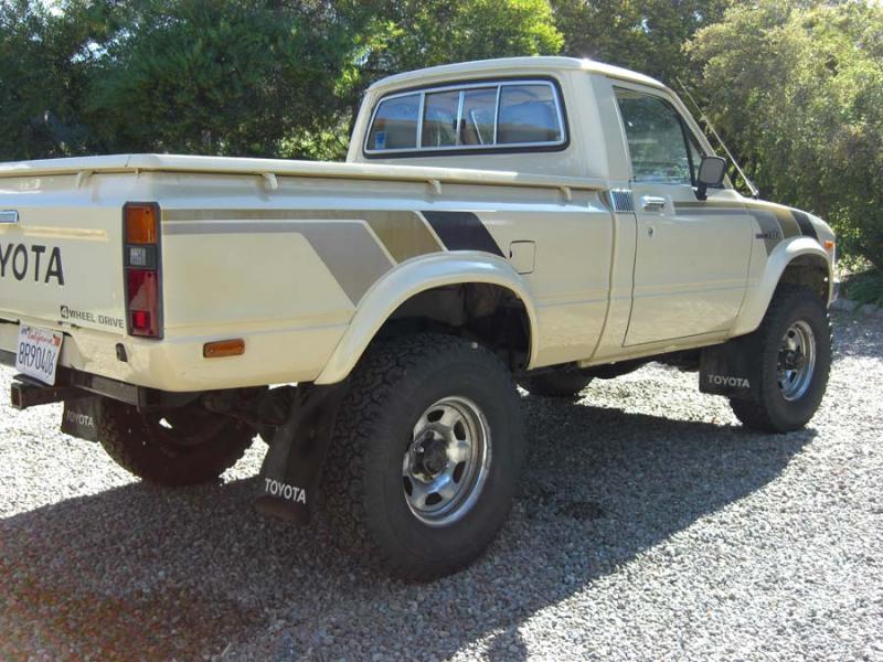 Toyota Pickup 1981 #2