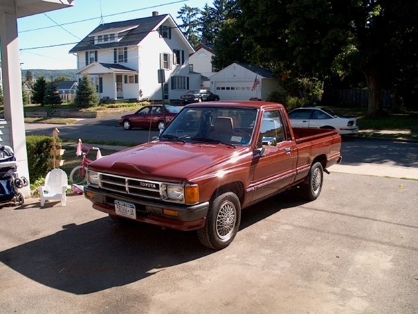 Toyota Pickup 1987 #13
