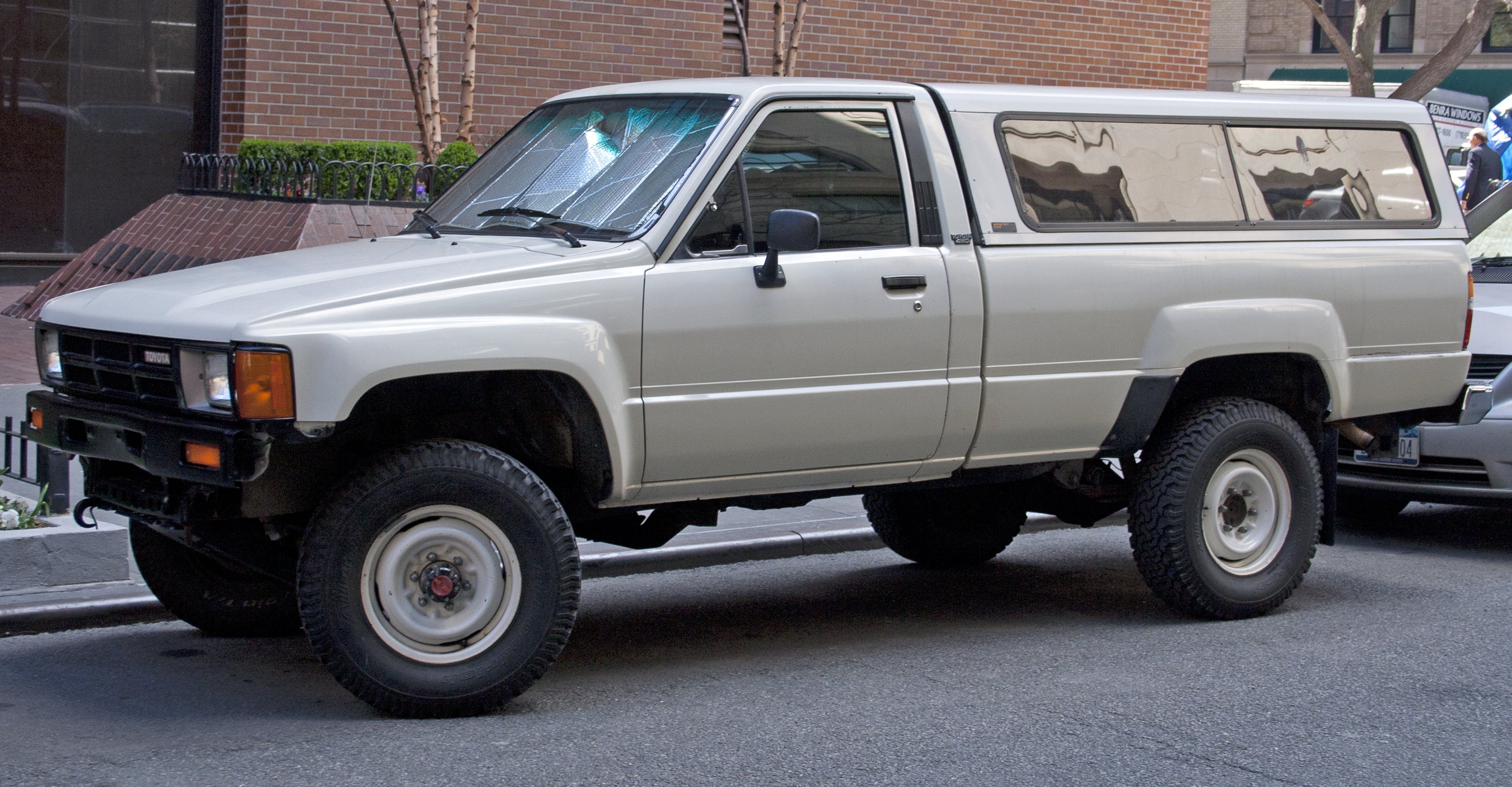 Toyota Pickup 1987 #3