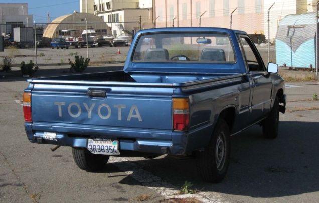 Toyota Pickup 1988 #4