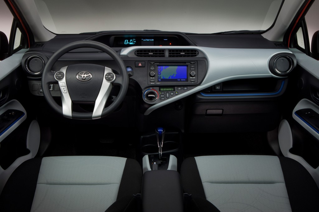 Toyota Prius c 2014 #2