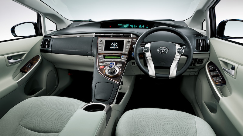 Toyota Prius Plug-in 2014 #5