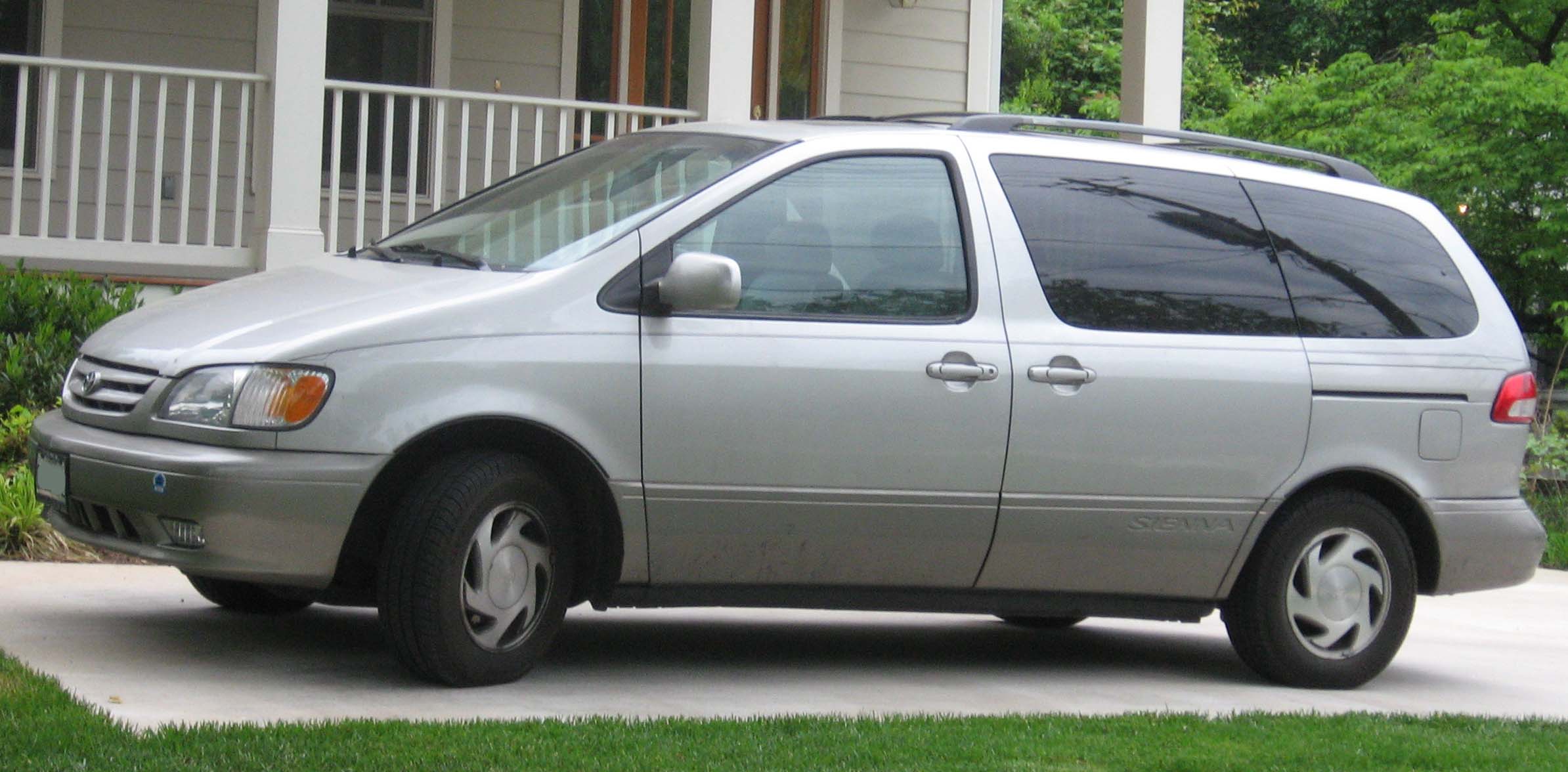 Toyota Sienna 2003 #11
