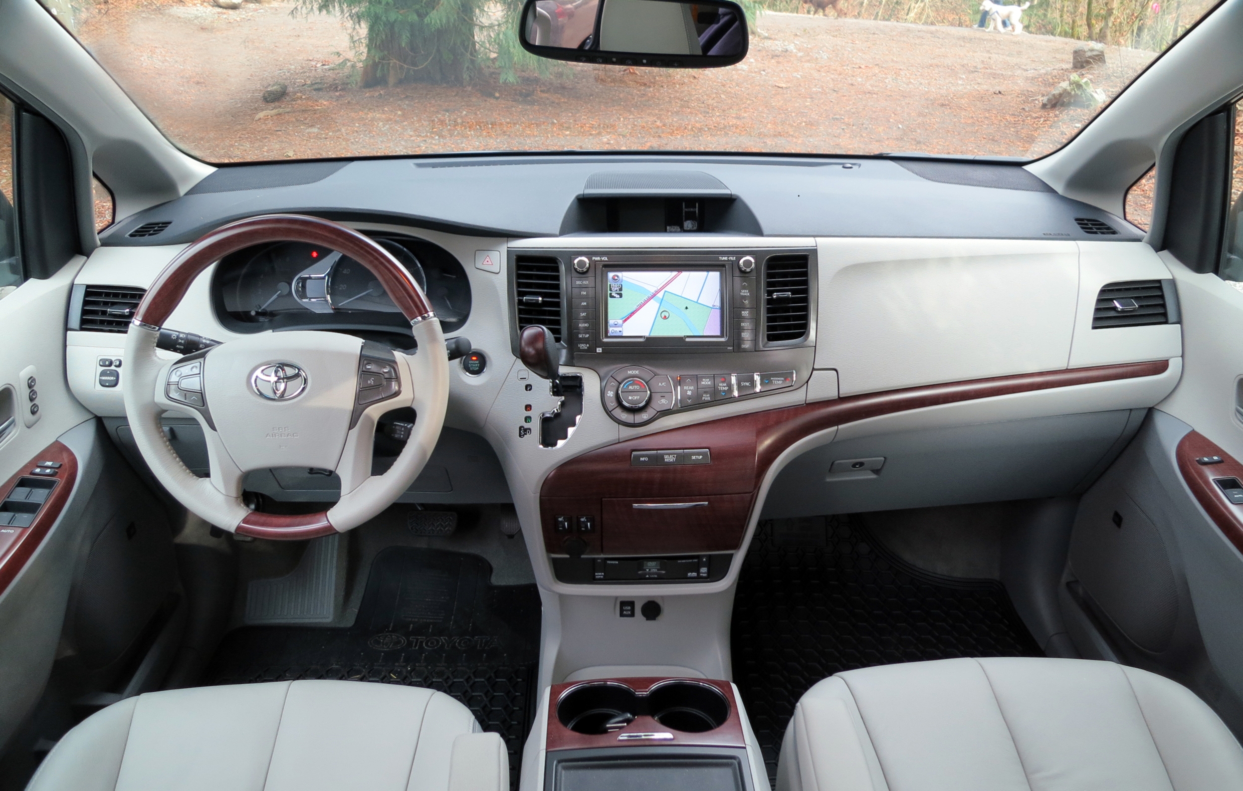 Toyota Sienna 2014 #9