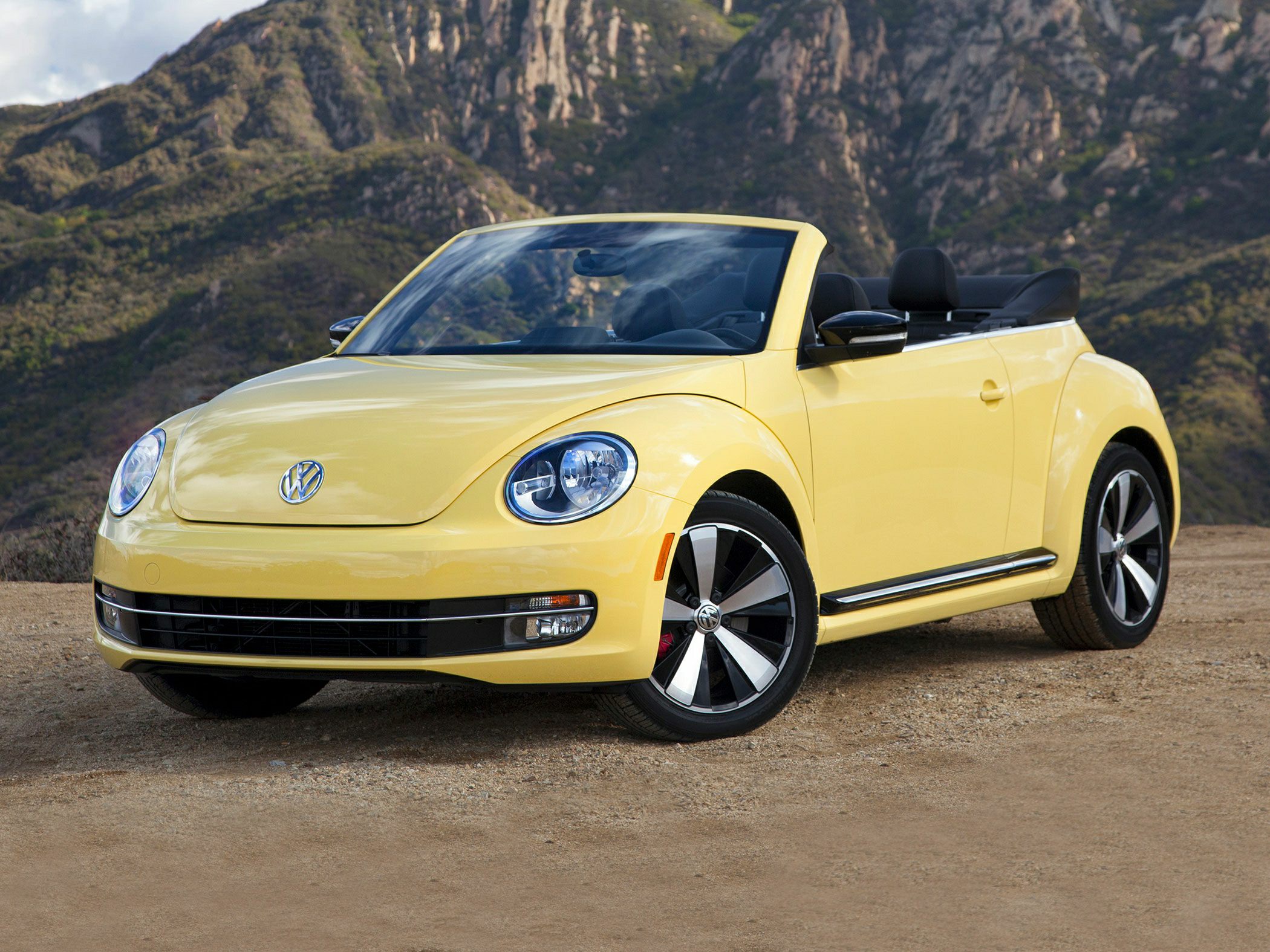 Volkswagen Beetle Convertible 2014 #3
