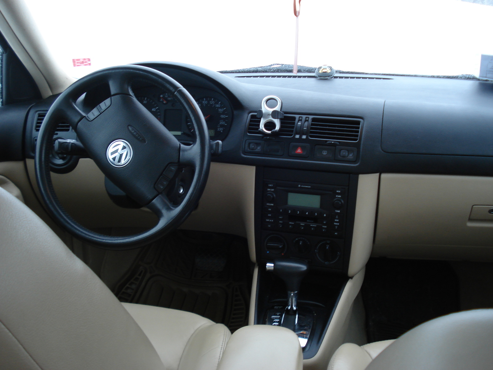 Volkswagen Jetta 2003 #8