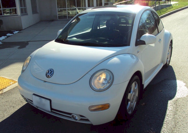 Volkswagen New Beetle 2001 #11