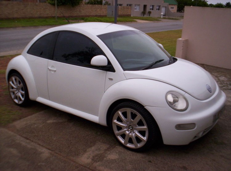 Volkswagen New Beetle 2001 #7