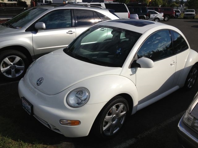 Volkswagen New Beetle 2001 #9