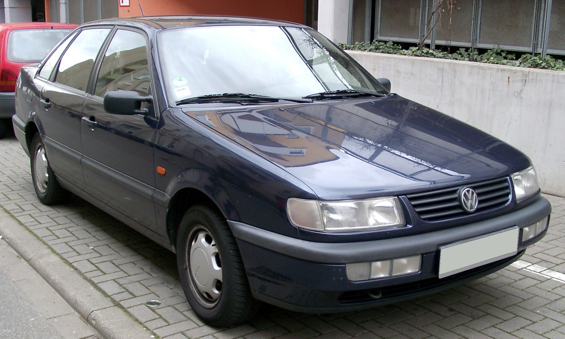 Volkswagen Passat 1994 #1