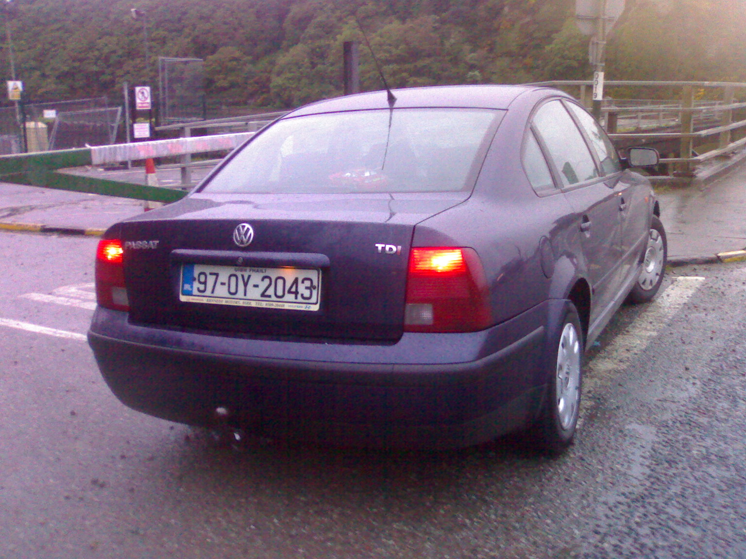 Volkswagen Passat 1997 #11