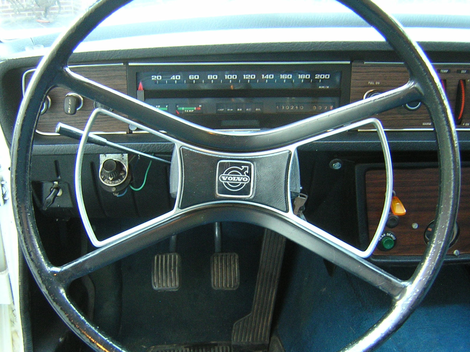 Volvo 144 1971 #3
