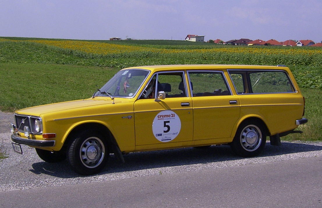 Volvo 145 #8