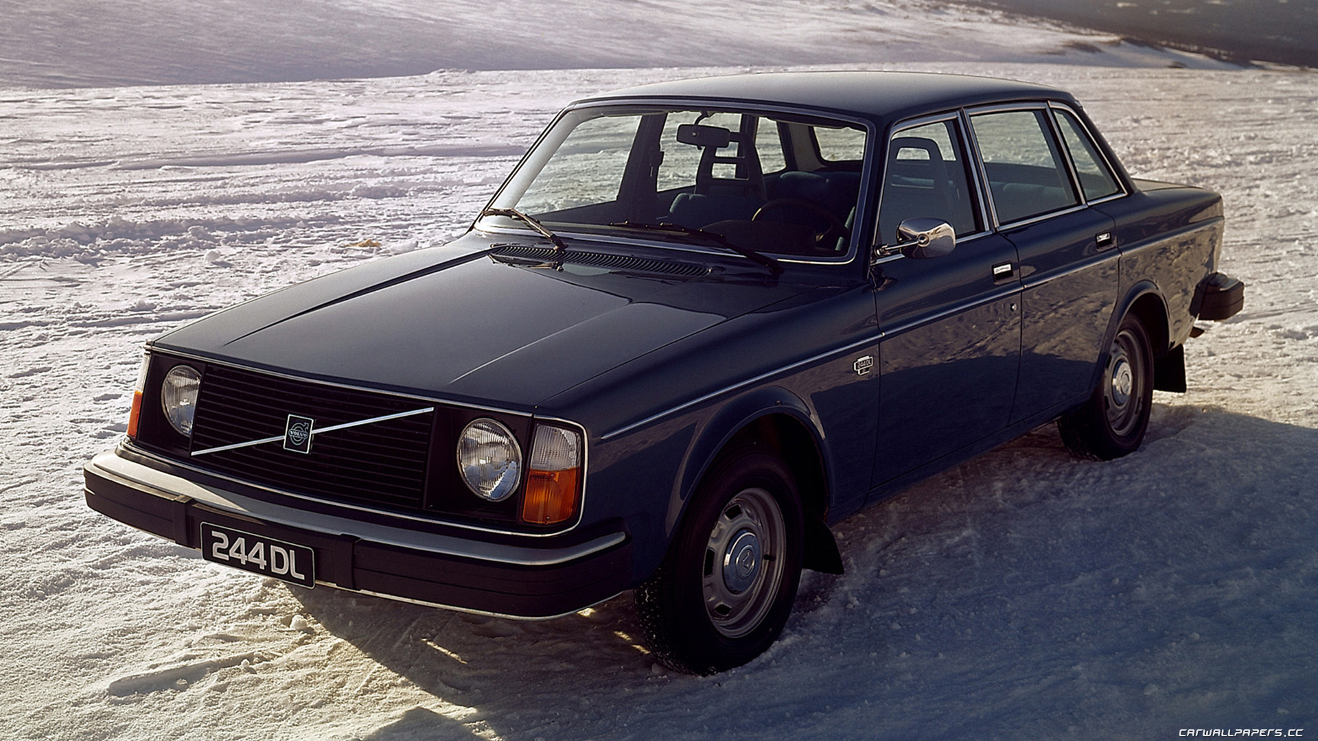 Volvo 240 1978 #9