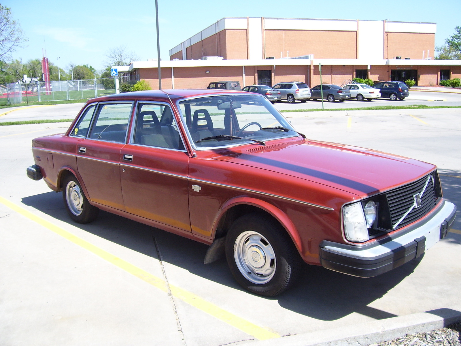 Volvo 245 1977 #4