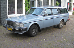 Volvo 265GL #10