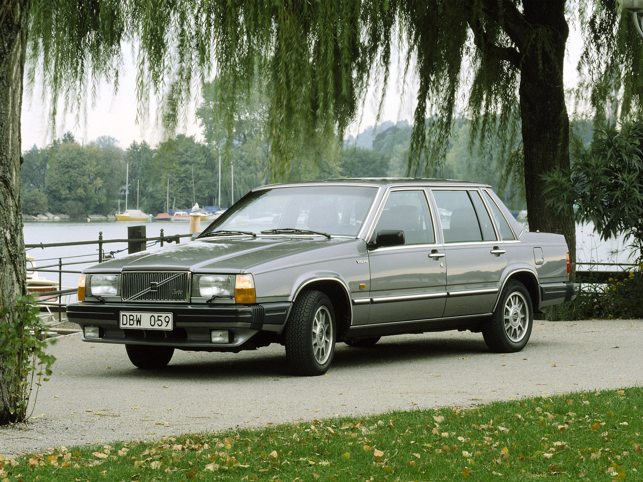 Volvo 760 1988 #12