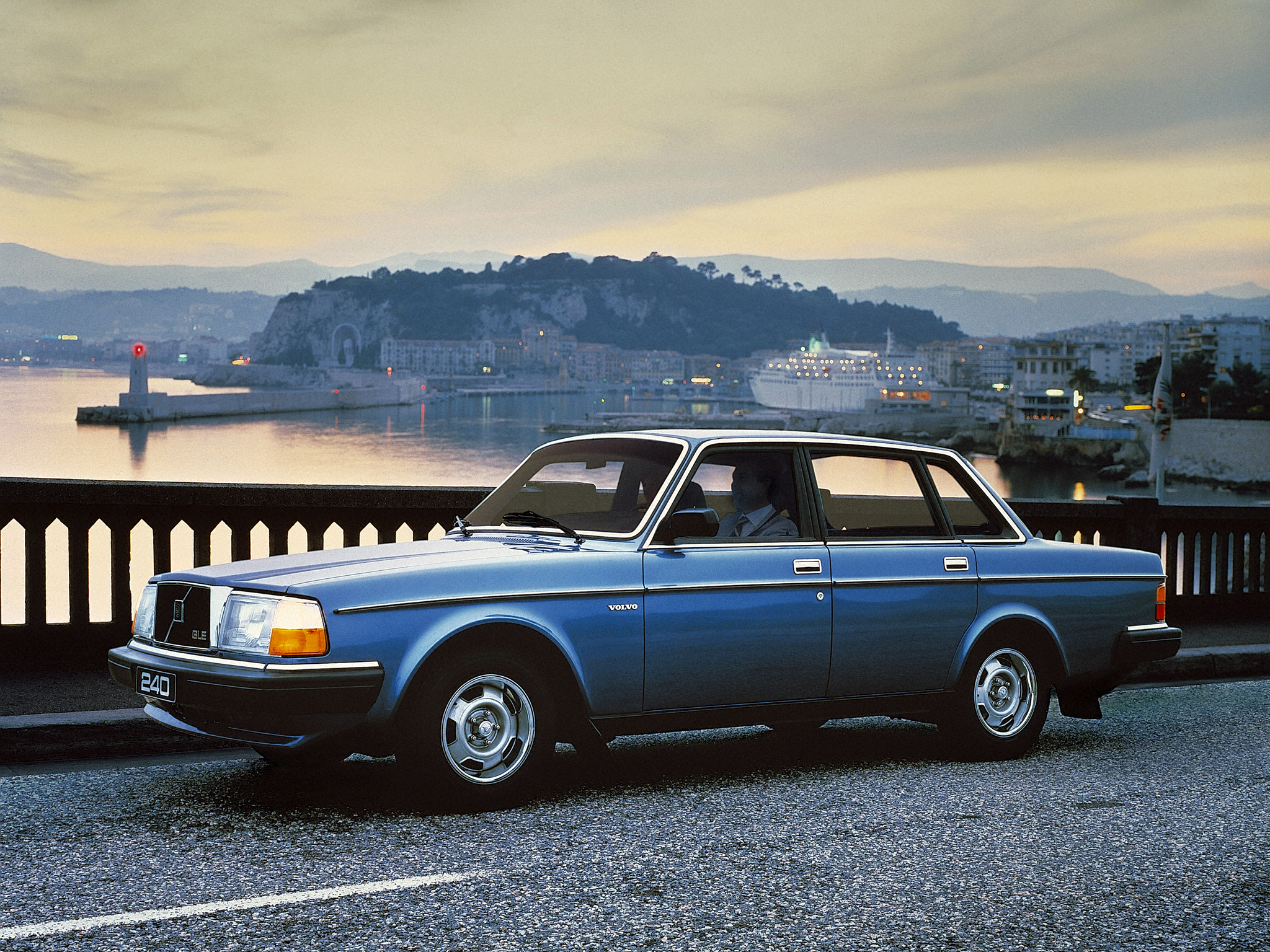 Volvo GL 1982 #15