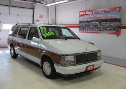 1990 Town and Country #12