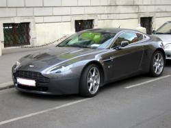 Aston Martin V8 Vantage #11