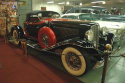 Auburn Model 12-165 1933 #12