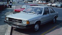 Audi 100 1977 #13