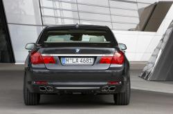 BMW 7 Series 2011 #9