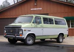 Chevrolet Van 1976 #11