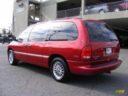 Chrysler Town and Country 2000 #11