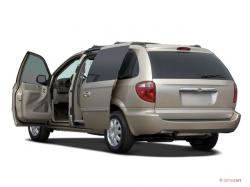 Chrysler Town and Country 2006 #6