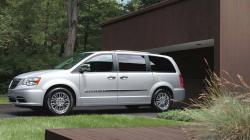 Chrysler Town and Country 2014 #9
