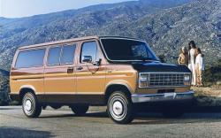 Ford Club Wagon 1975 #6