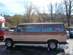 Ford Club Wagon 1985 #8