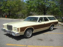 Ford Country Squire 1977 #7